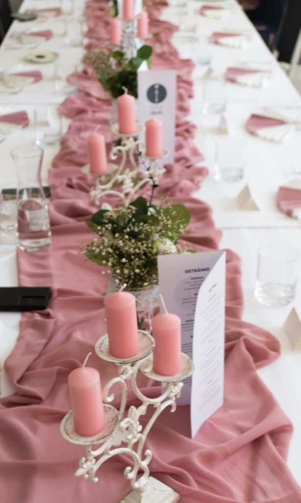 Hochzeitsdekoration im Fabis Meetingpoint Potsdam